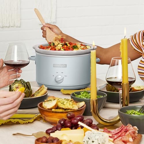 Crock-Pot 4.5 Quart Manual Slow Cooker – Macaroon Blue S17A