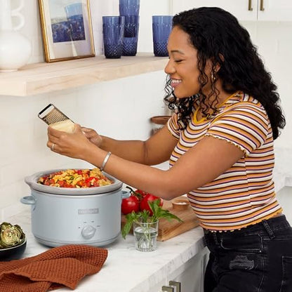 Crock-Pot 4.5 Quart Manual Slow Cooker – Macaroon Blue S17A